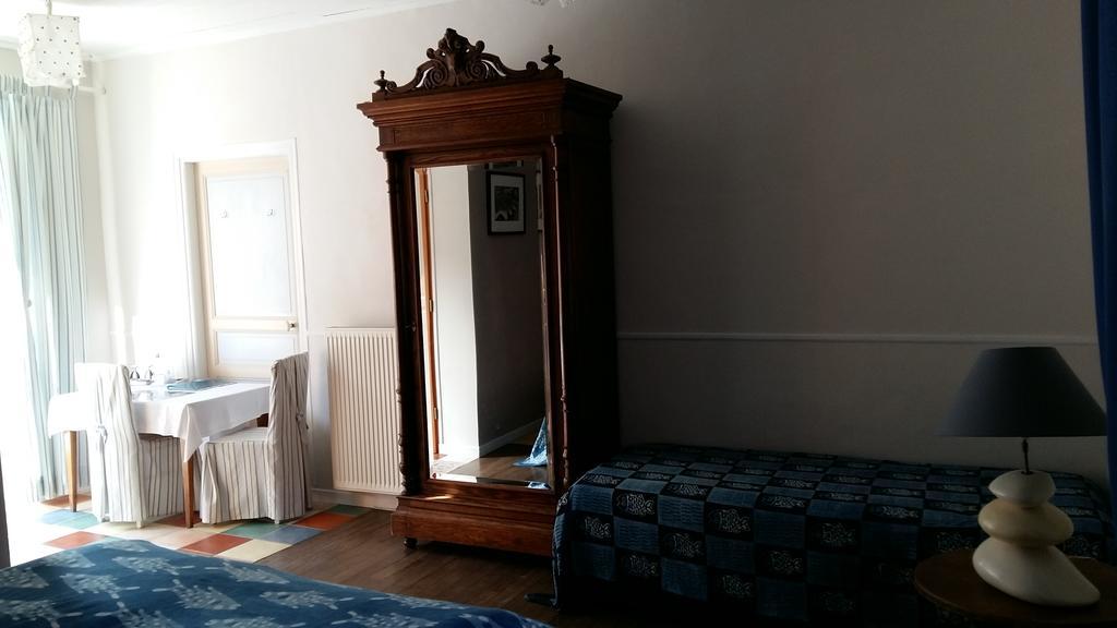 Bed and Breakfast Le Jardin A Mordreuc Pleudihen-sur-Rance Exteriér fotografie